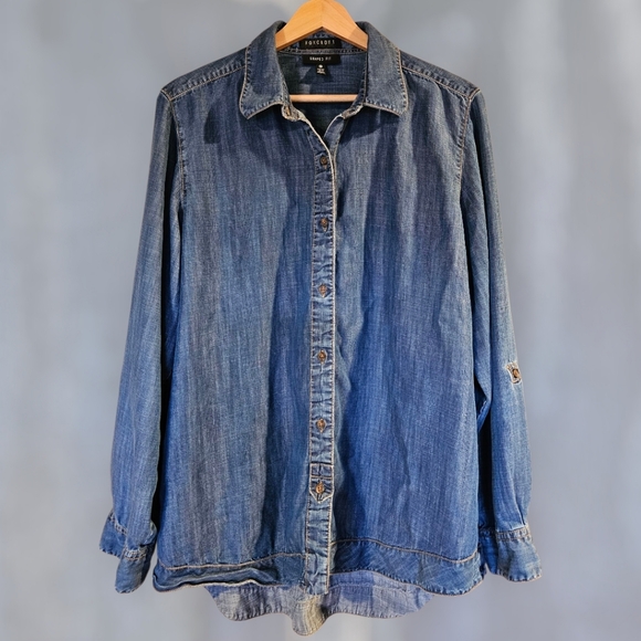 Foxcroft Tops - Foxcroft Shaped Fit Tencel Button Up Size 14